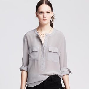 100% silk Banana Republic button down dress shirt